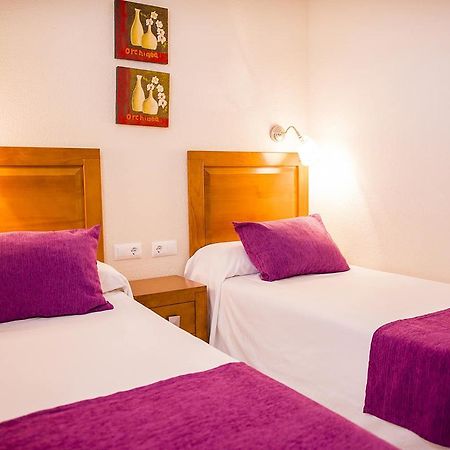 Apartamentos Fenix Beach Roquetas de Mar Kültér fotó